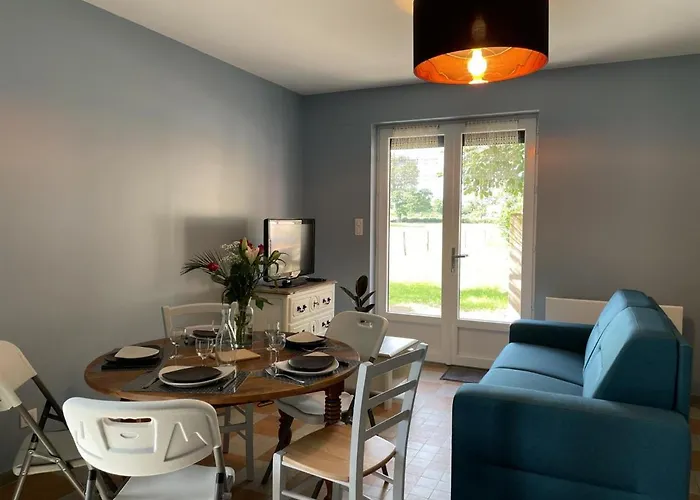 Champêtre Rénové Avec Wifi Et Parking à Pierrefitte-sur-loire, 2 - Fr-1-489-347 Сasa de vacaciones Pierrefitte-sur-Loire